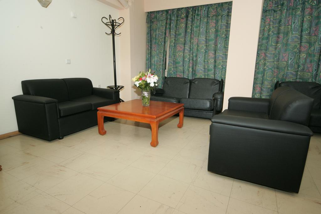 Hotel Alma à Athènes Extérieur photo